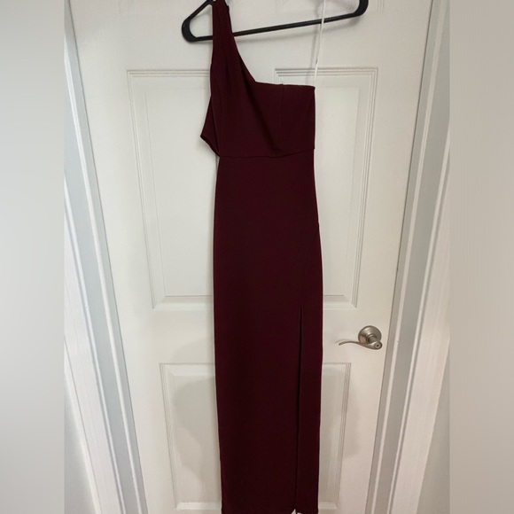 Lulu’s Simply Beautiful Burgundy One-Shoulder Cutout Maxi Dress - Picture 5 of 5